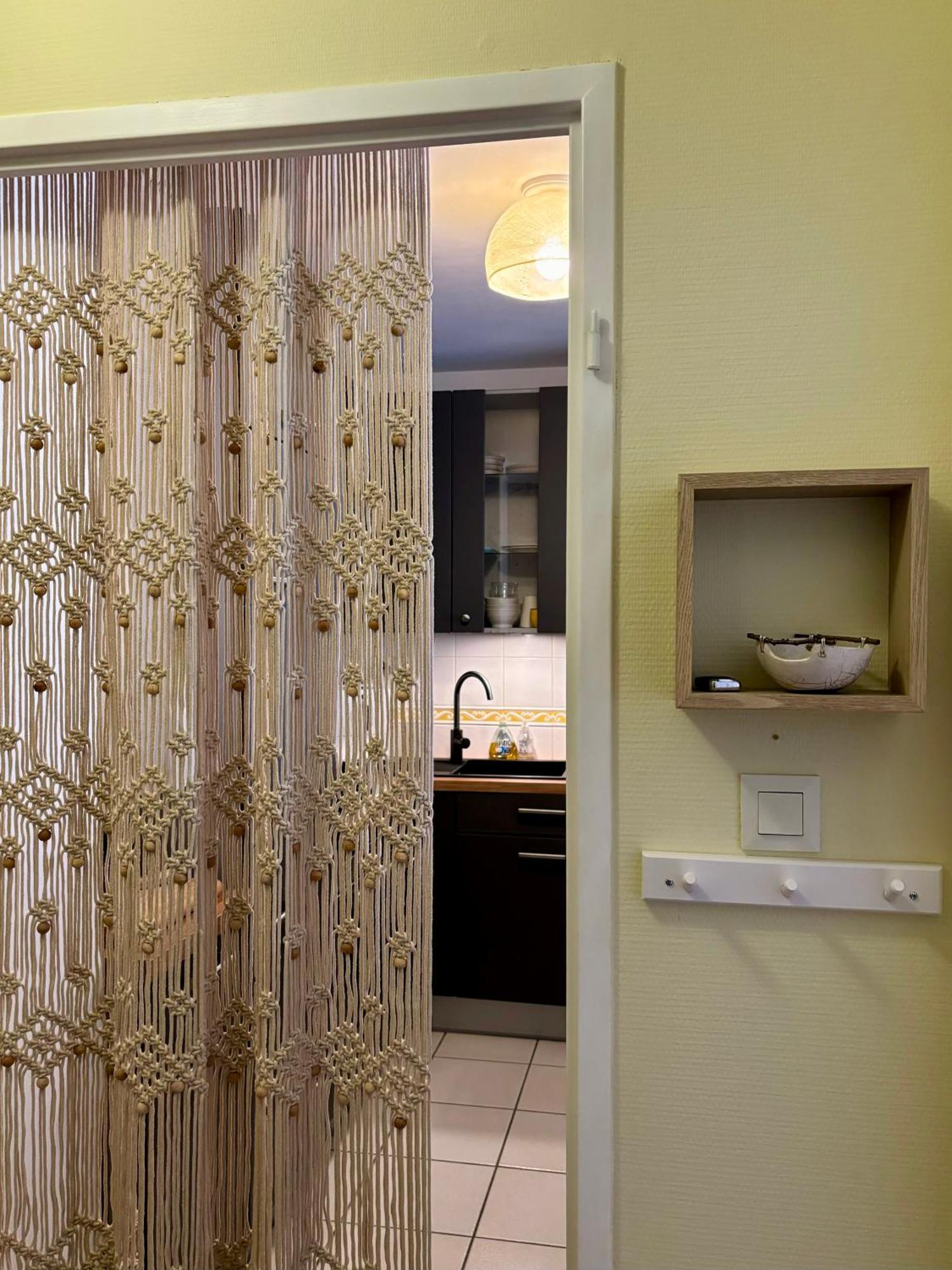Appartement Proche Centre Parking & Terrasse Безансон Экстерьер фото